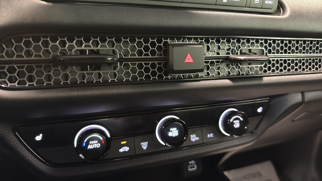 Used 2023  Honda Sport image 20