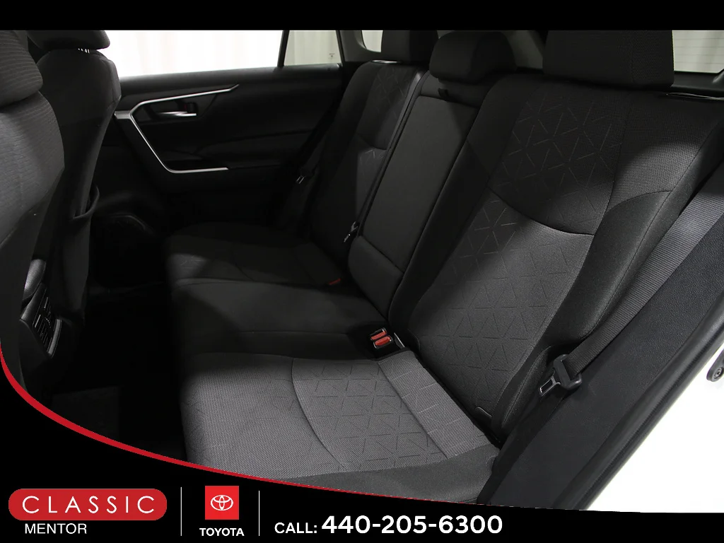 Used 2024 Ice Cap Toyota XLE image 18