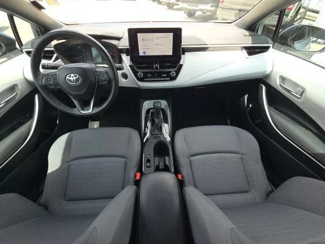 Used 2024  Toyota SE image 31