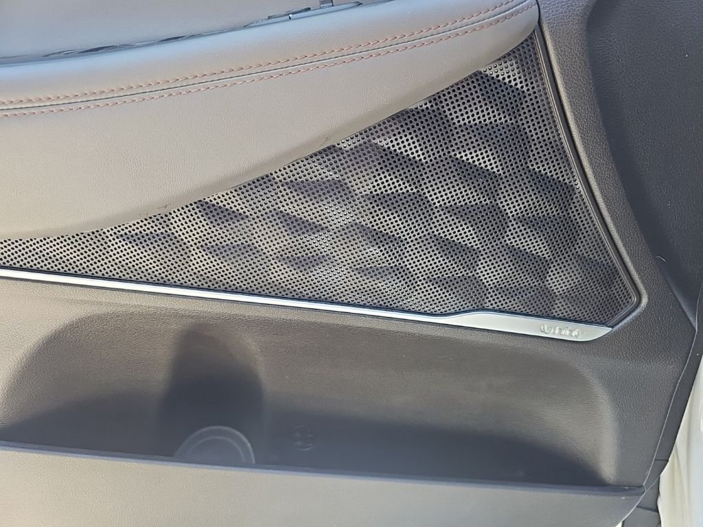 2020 Hyundai Santa Fe Limited - Photo 13