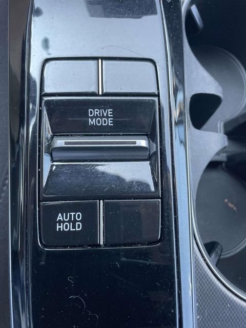 Certified Used 2022 White Hyundai Blue image 28