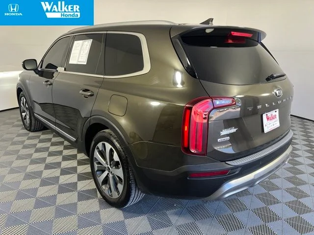 Used 2021 Moss Kia EX image 5
