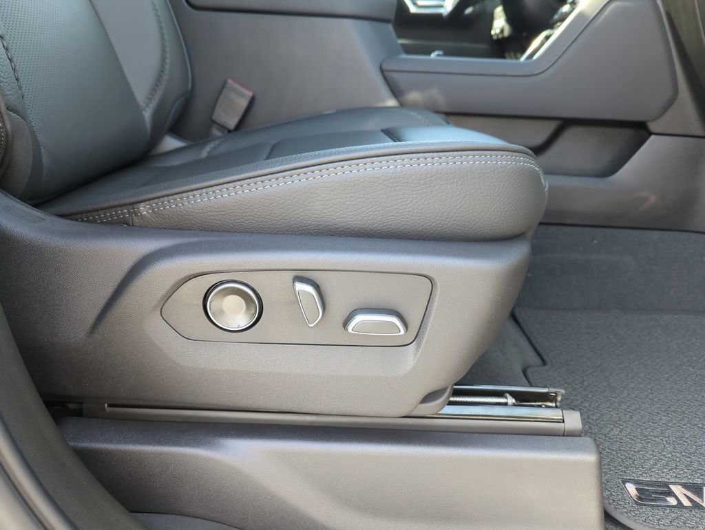 2026 GMC Sierra 2500HD Denali - Photo 38