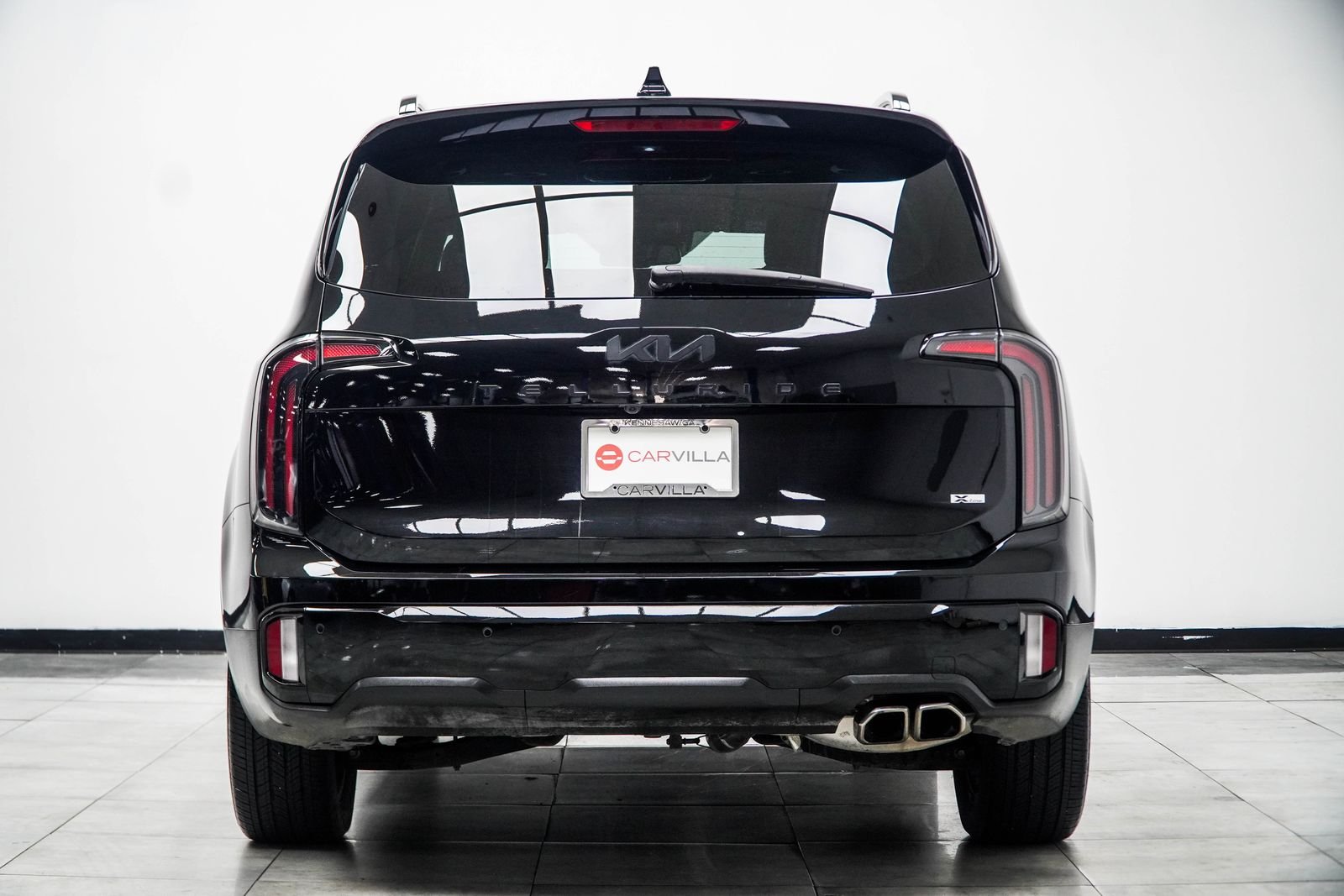 Used 2025 Black Kia EX X-Line image 12