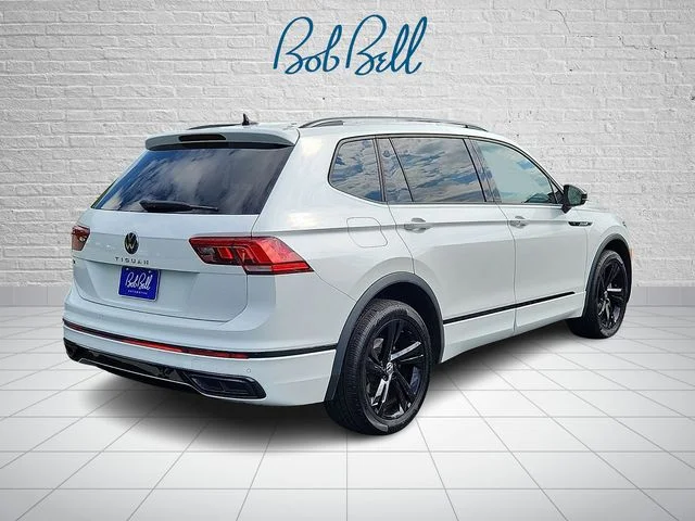 Used 2023 White Volkswagen 2.0T SE R-Line Black image 6
