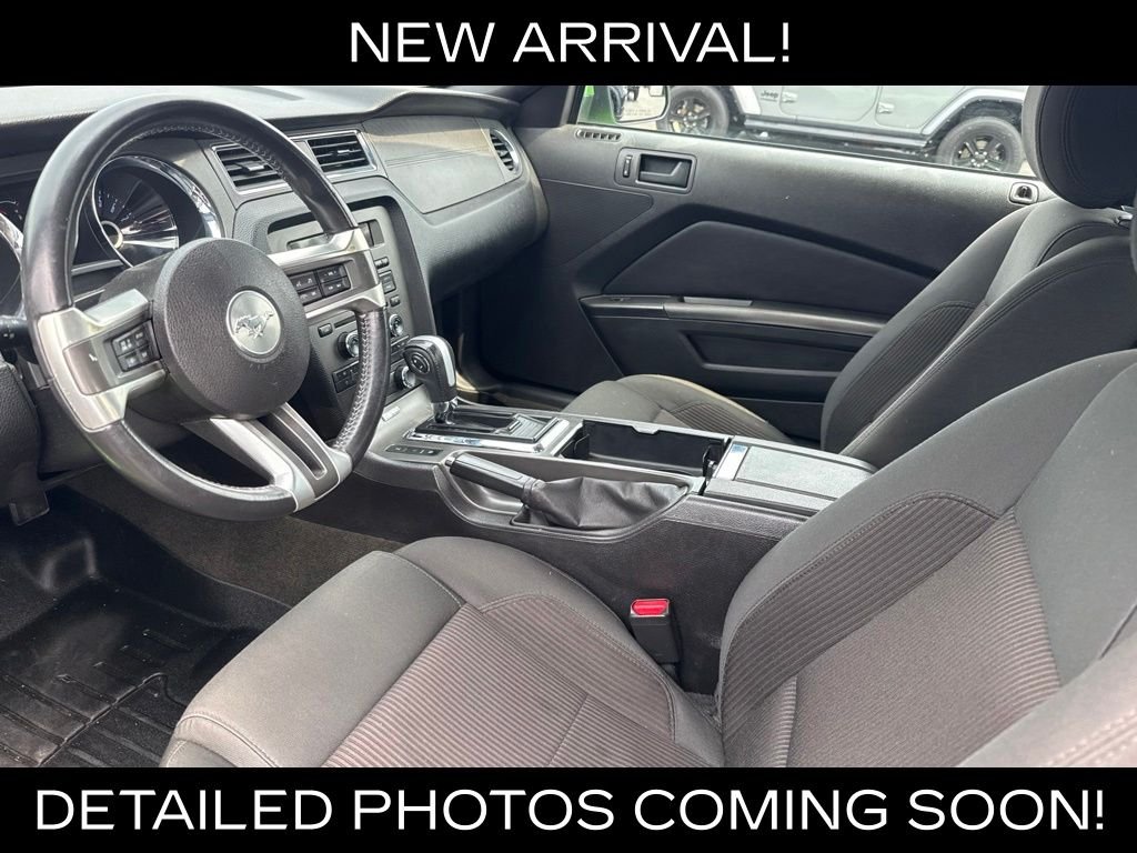 Used 2014  Ford GT image 8