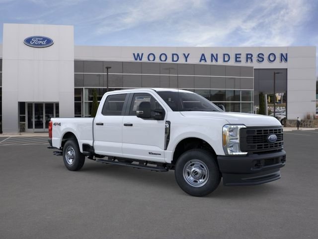 New 2026 Oxford White Ford XL image 7
