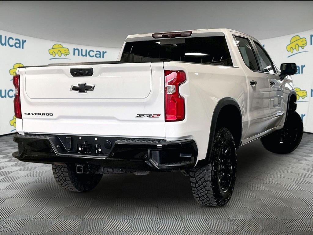 Used 2024 White Chevrolet ZR2 image 6