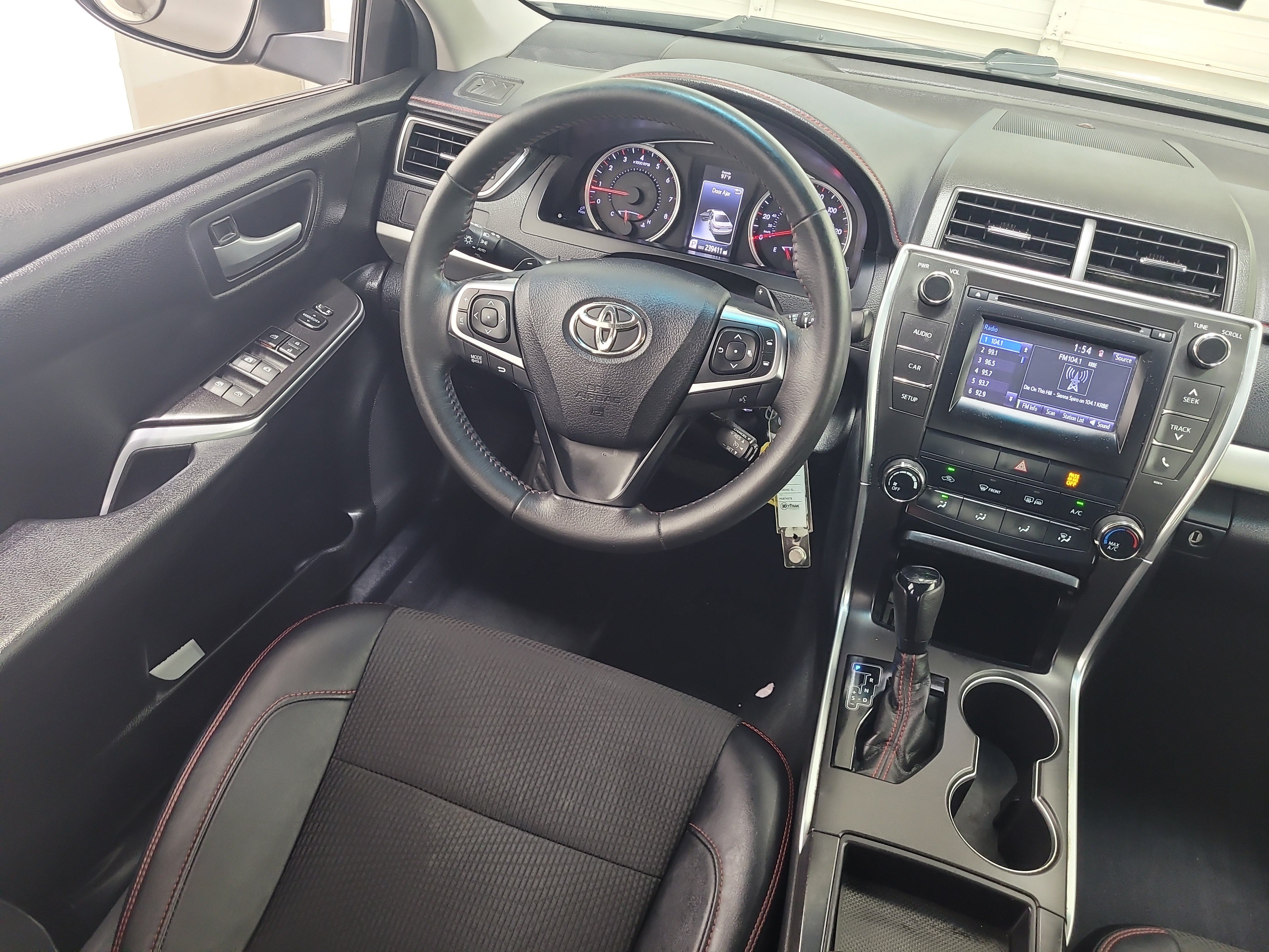 Used 2017 Cosmic Gray Mica Toyota SE image 13