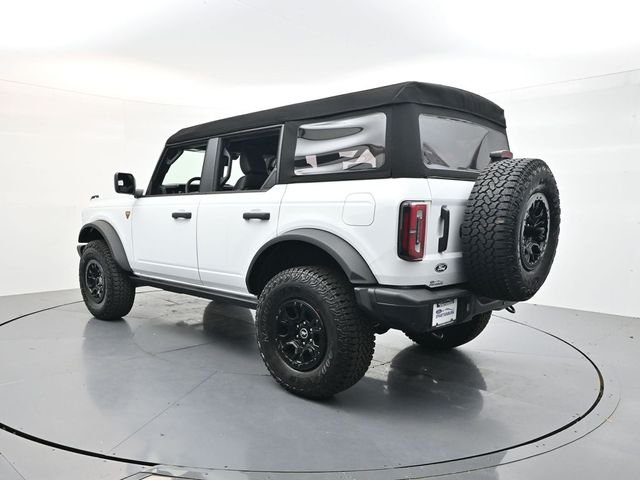 New 2026 Oxford White Ford Badlands® image 66
