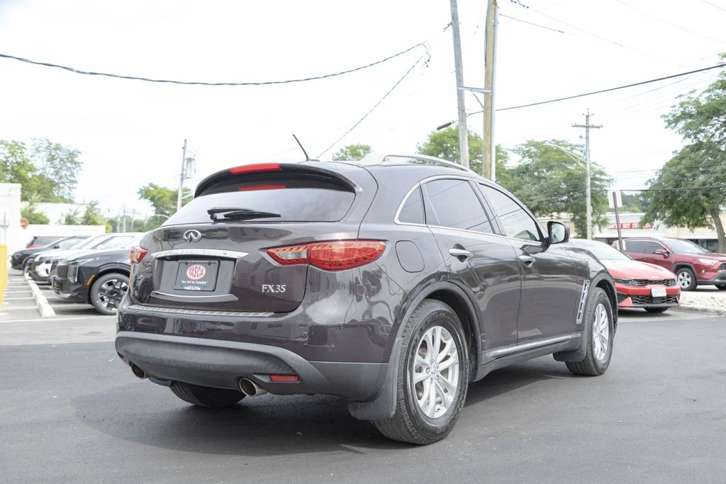 Used 2012 Black INFINITI Base image 6