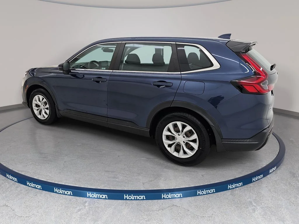 2023 Honda CR-V LX - Photo 10