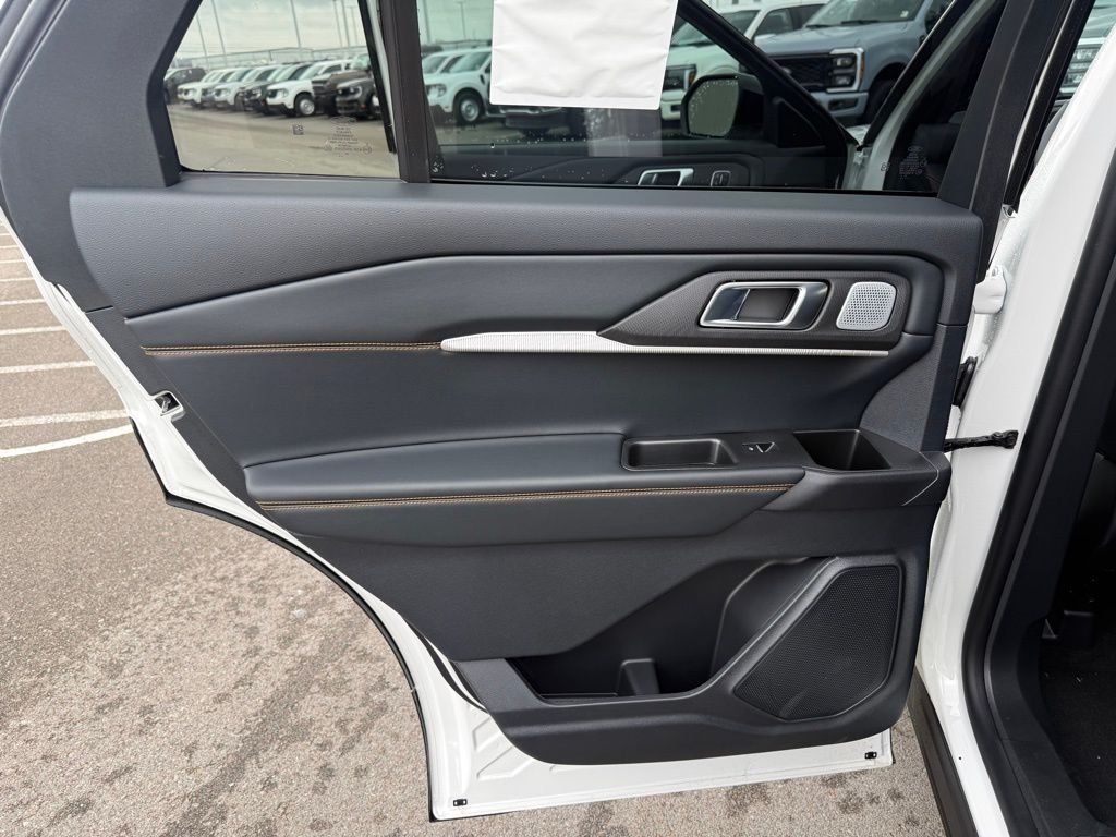 2026 Ford Explorer Tremor - Photo 12