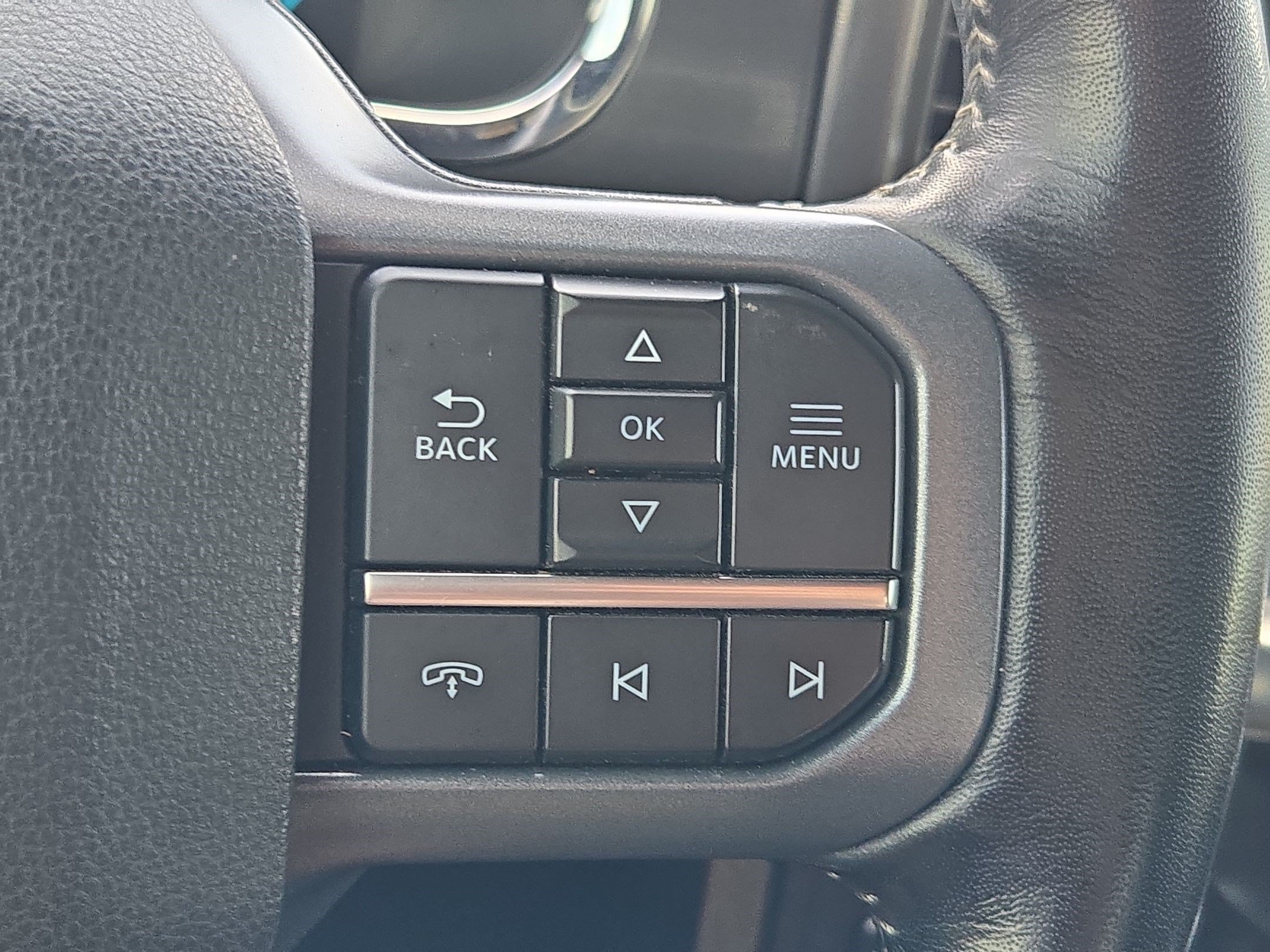 Used 2023 Agate Black Metallic Ford Lariat image 16