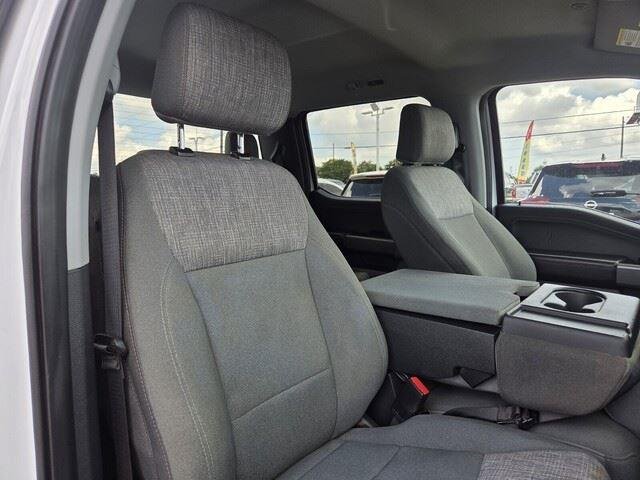 Used 2023 WHITE FORD XLT image 32