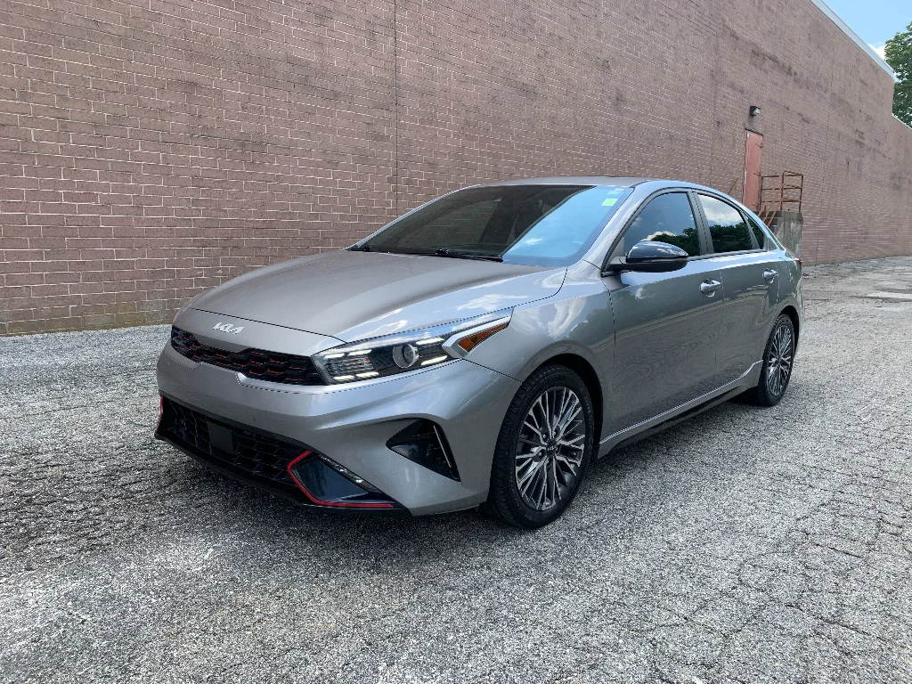 Used 2022 Steel Gray Kia GT-Line image 1