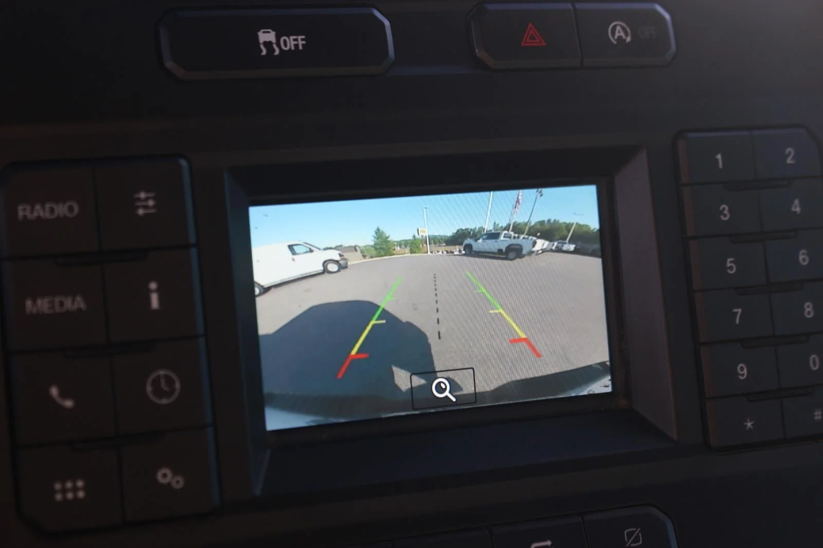 Used 2020 White Ford XL image 22