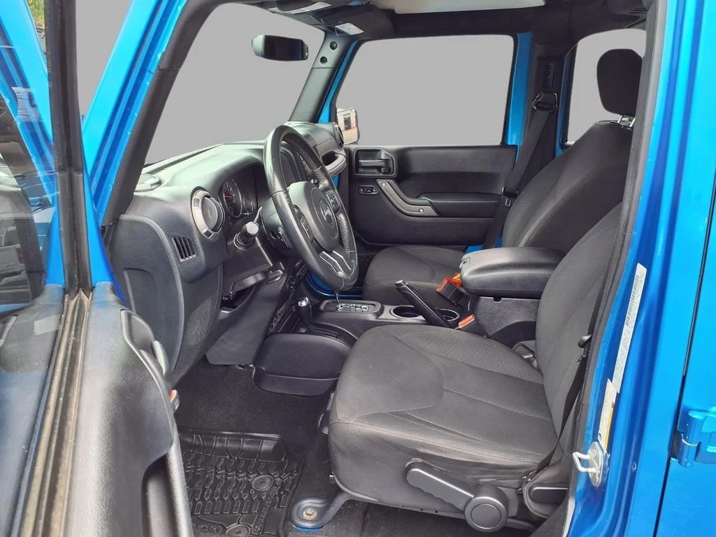 Used 2016 Blue Jeep Unlimited Sport image 22