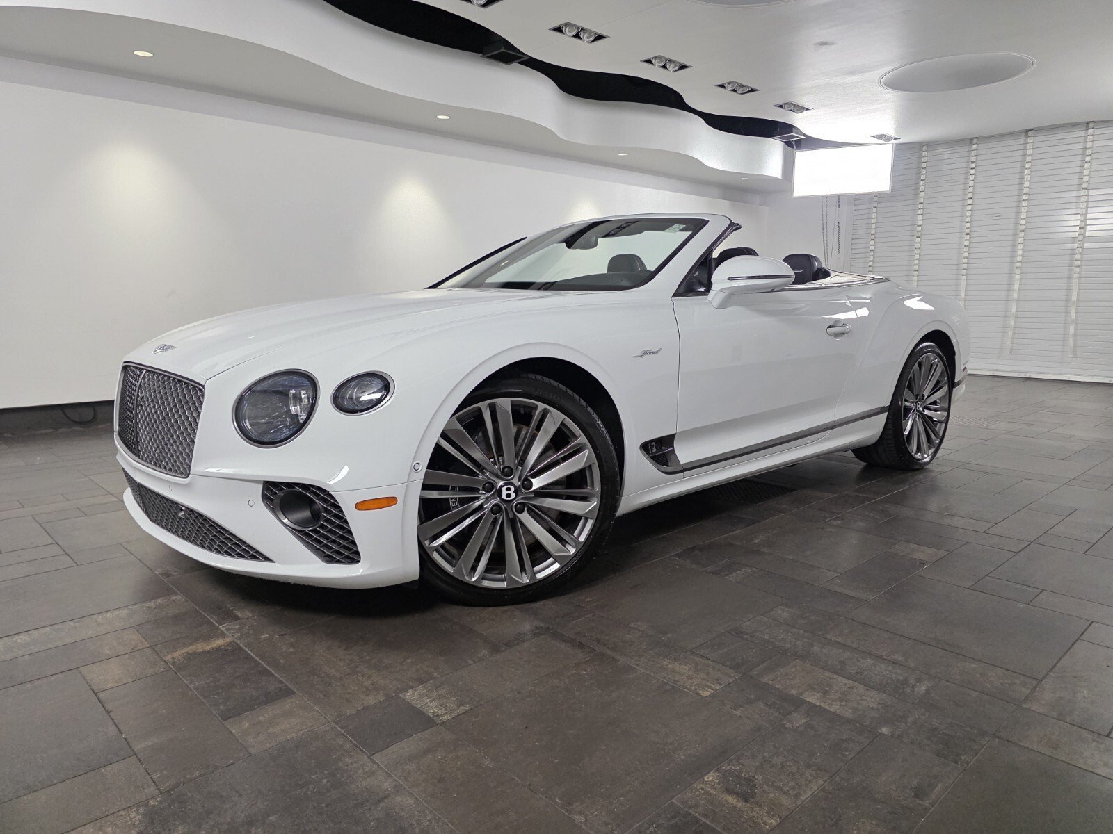 2024 Bentley Continental