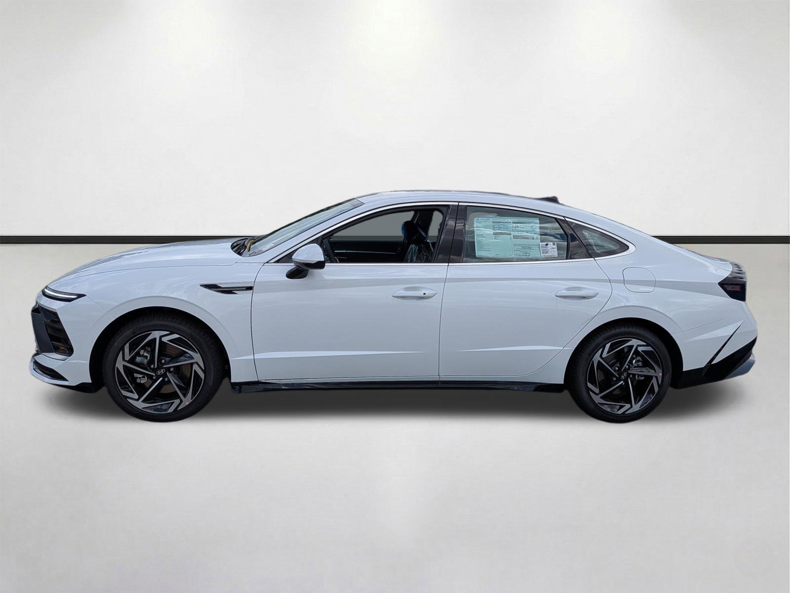 New 2026 Serenity White Hyundai SEL Sport image 38