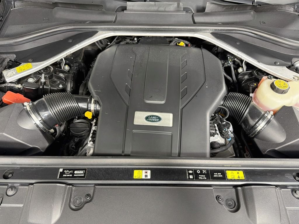 Certified Used 2023 Black Land Rover First Edition image 33