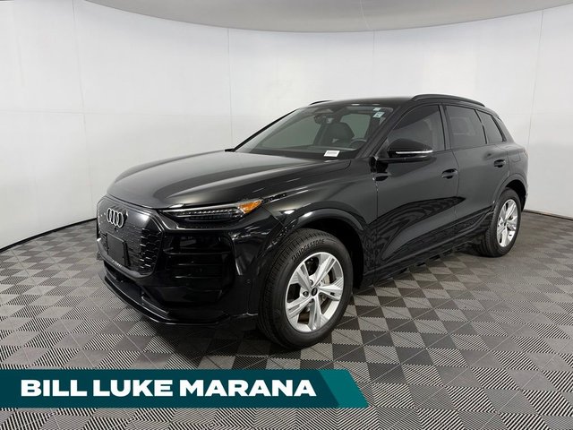 2025 Audi Q6 e-tron Premium Plus