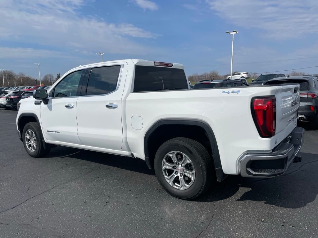 Used 2025 White GMC SLT image 5