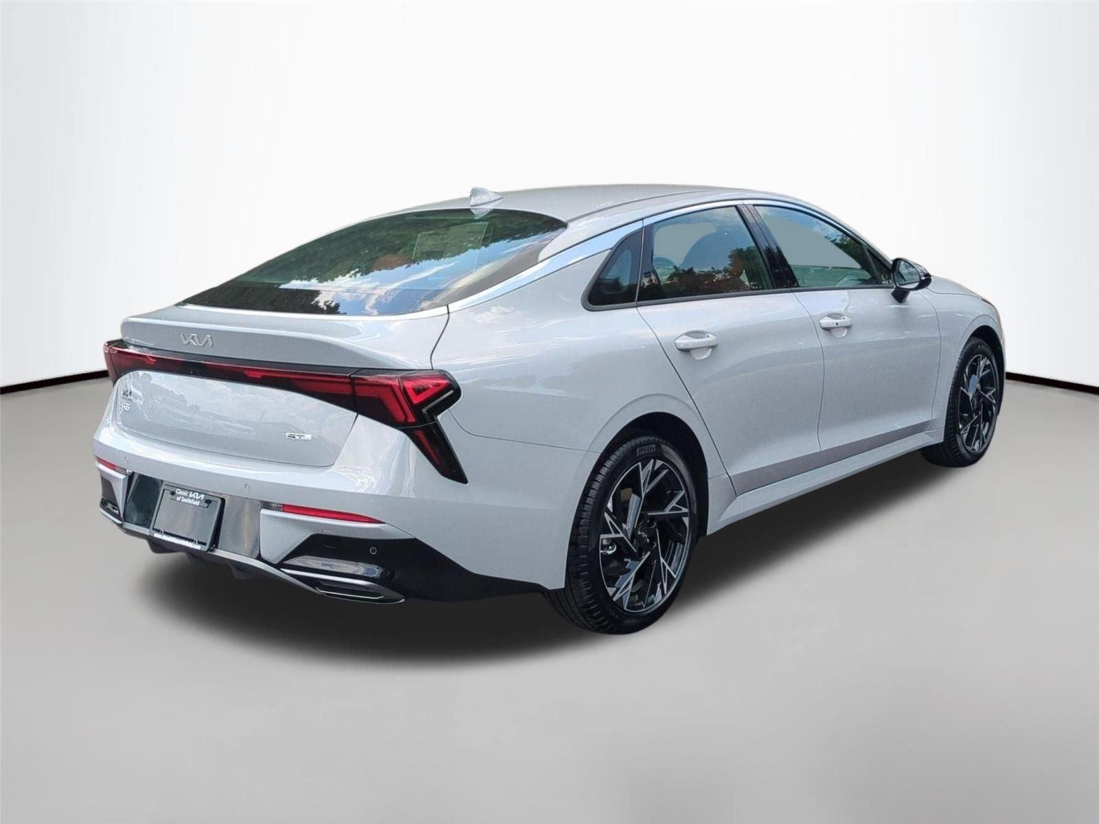 New 2026 Wolf Gray Kia GT-Line image 5