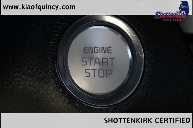 Used 2021 White Kia EX image 29