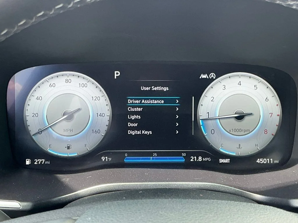 Used 2022 Silver Hyundai XRT image 31