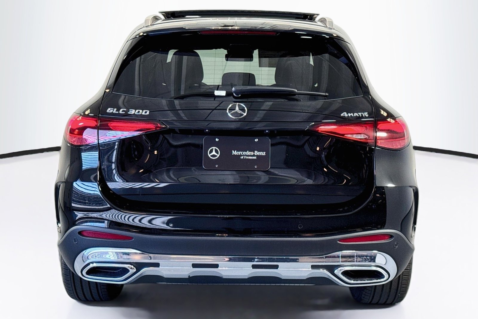 New 2026 Black Mercedes-Benz GLC 300 image 6