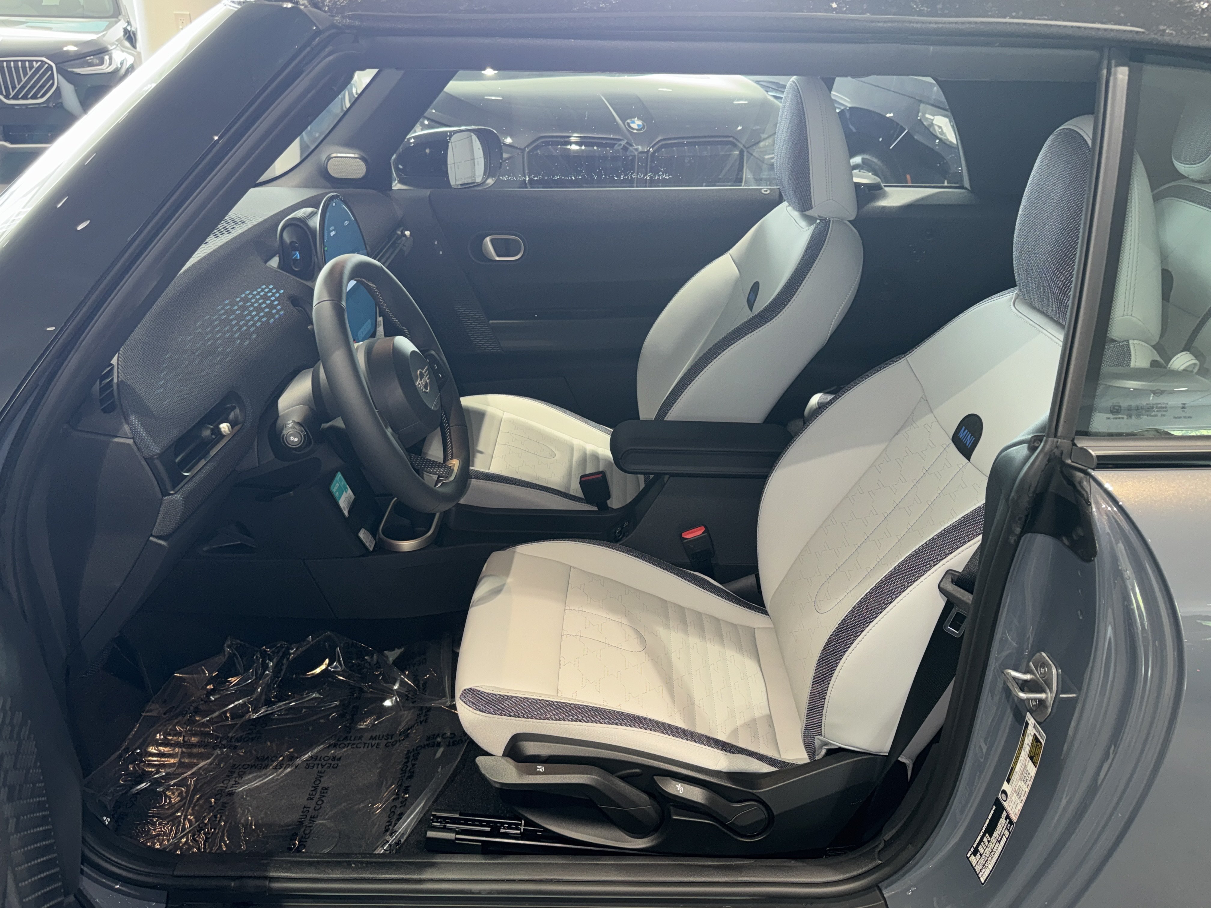 2026 MINI Convertible S - Photo 13