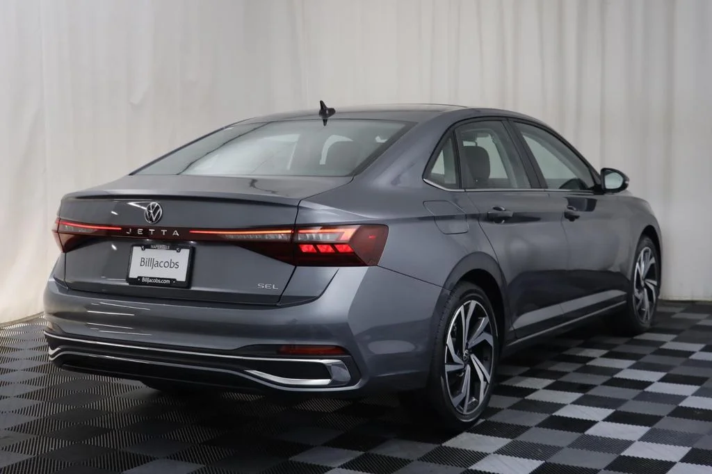 New 2026 Platinum Gray Volkswagen 1.5T SEL image 18
