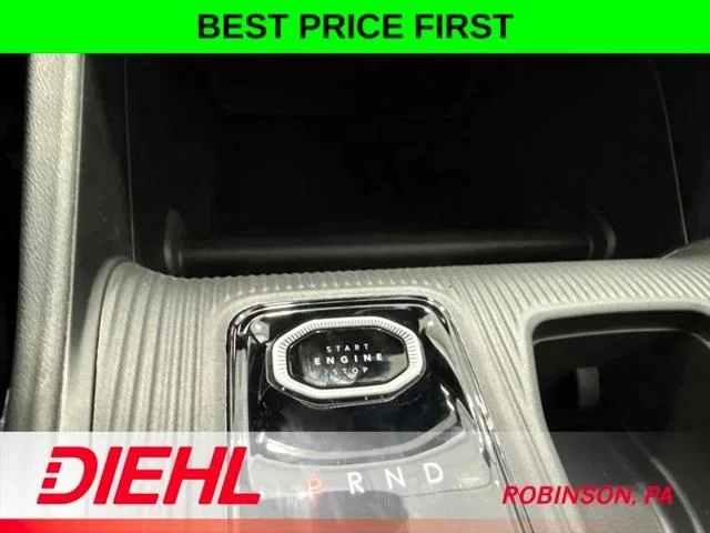 New 2026 Diamond Black Crystal Pearl-Coat Exterior Paint Jeep 85th Anniversary image 30