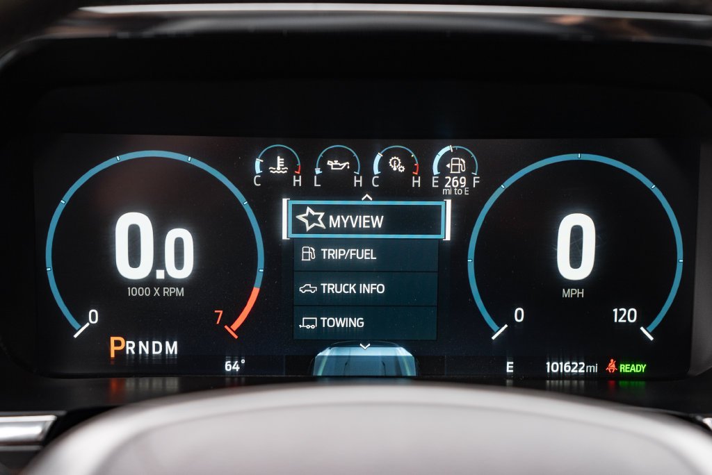 Used 2022 Oxford White Ford Lariat image 19