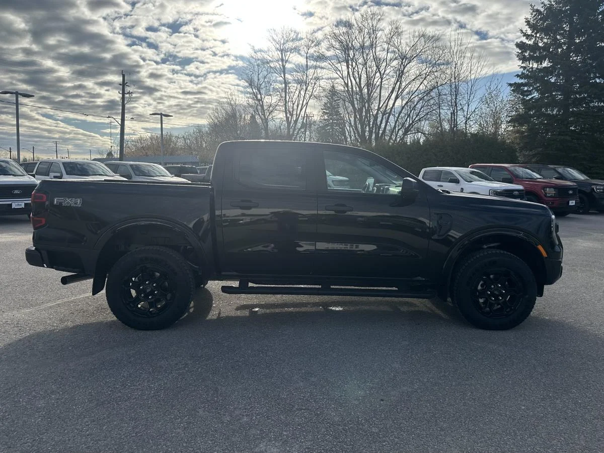 New 2026 Black Ford XLT image 4