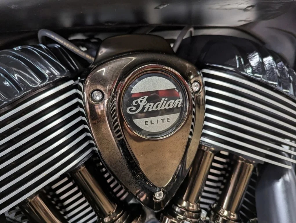 Certified Used 2022 HEAVY METAL SMOKE / POLISHED BRONZE Indian Motorcycle  image 7