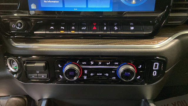 2024 Chevrolet Silverado 1500 RST - Photo 14