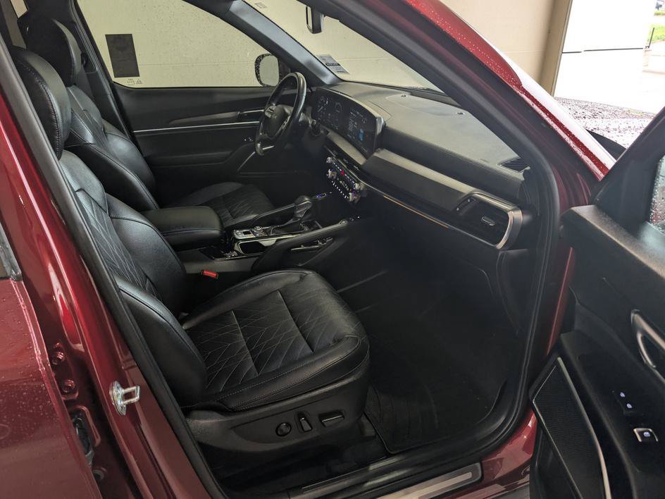 Used 2023 Dawning Red Kia SX X-Line image 23