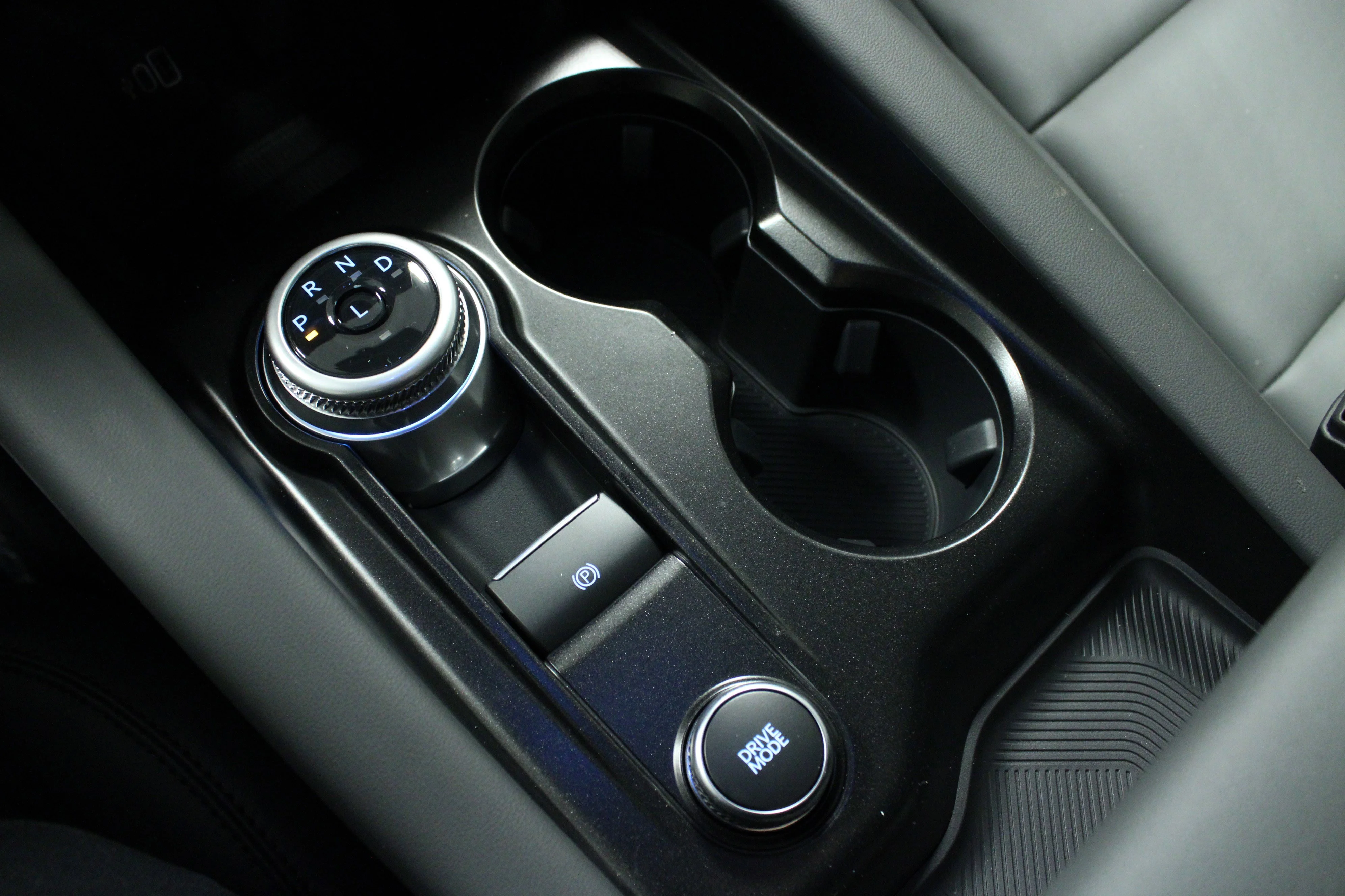 New 2026 Carbonized Gray Metallic Ford Active image 24