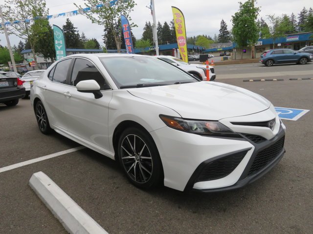Used 2021 Super White Toyota SE image 6