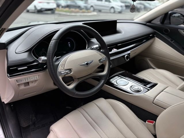 Used 2021 Silver Genesis 2.5T image 9