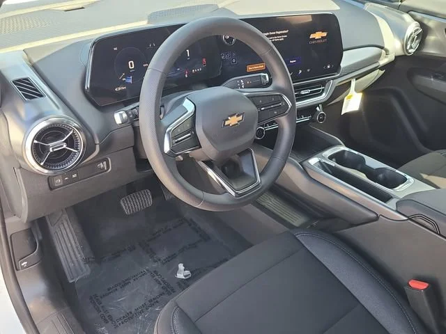 New 2026 Summit White Chevrolet LT image 20
