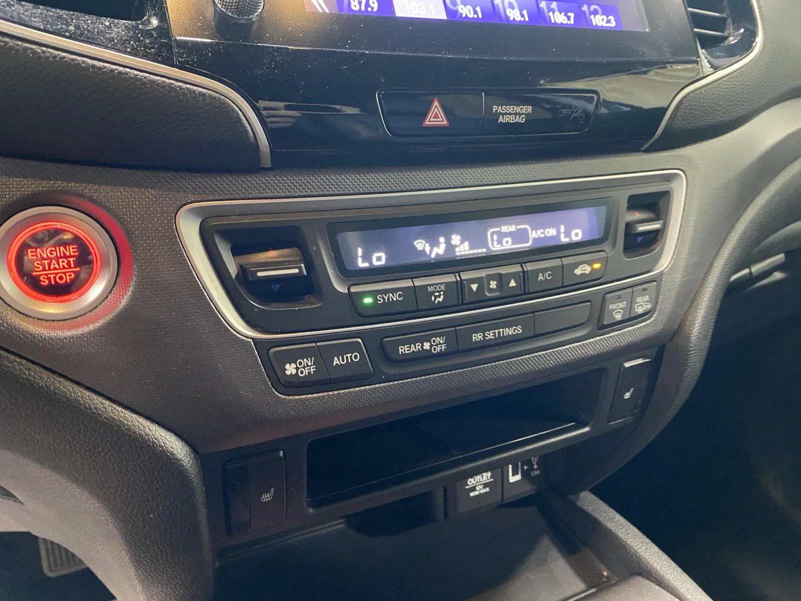 Used 2023 Modern Steel Metallic Honda RTL image 25
