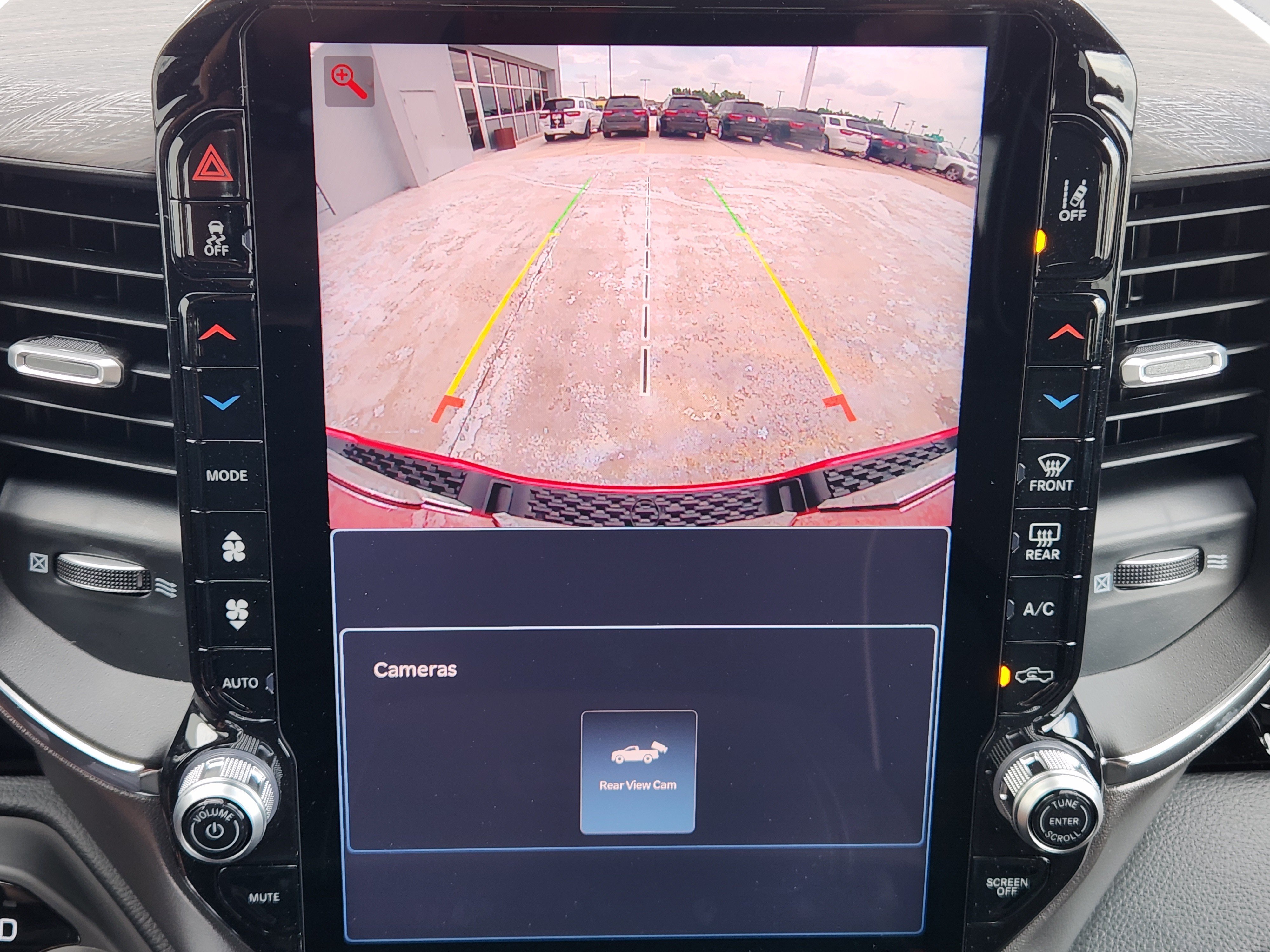 New 2026 Molten Red Pearl-Coat Exterior Paint RAM Laramie image 15