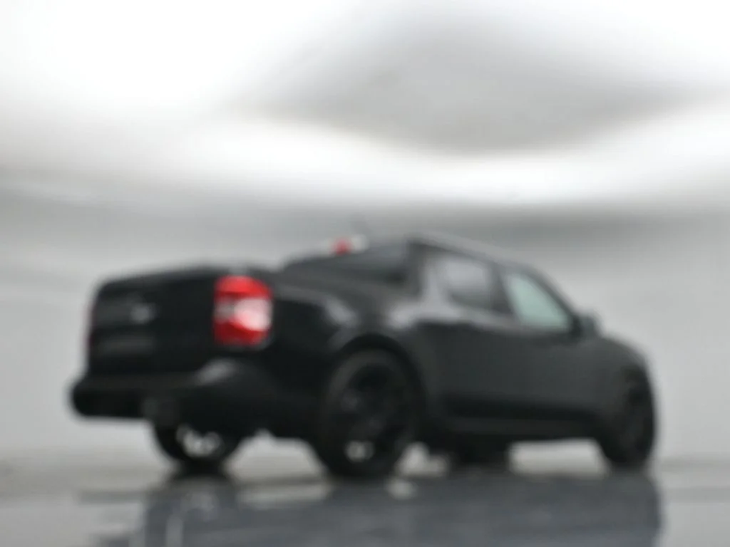 New 2026 Shadow Black Ford XLT image 42