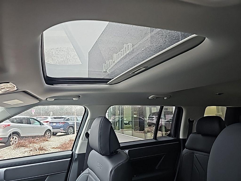 New 2026 White Hyundai XRT AWD image 28