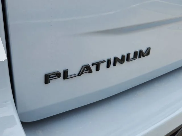 New 2026 Glacier Gray Metallic Tri-Coat Ford Platinum image 10