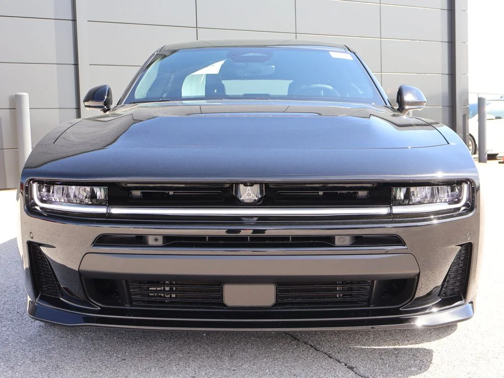 New 2026 Diamond Black Crystal Pearlcoat Dodge R/T Scat Pack image 7