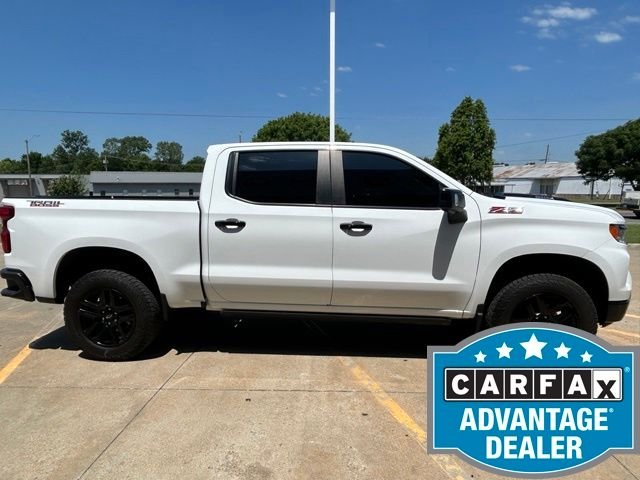 Used 2023 White Chevrolet LT Trail Boss image 4